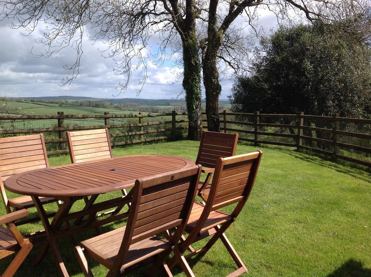 Three Gates Farm Holiday Cottages Huntsham 외부 사진