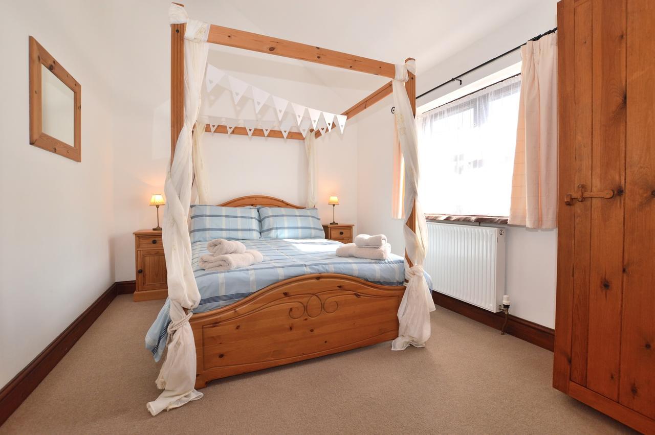 Three Gates Farm Holiday Cottages Huntsham 외부 사진