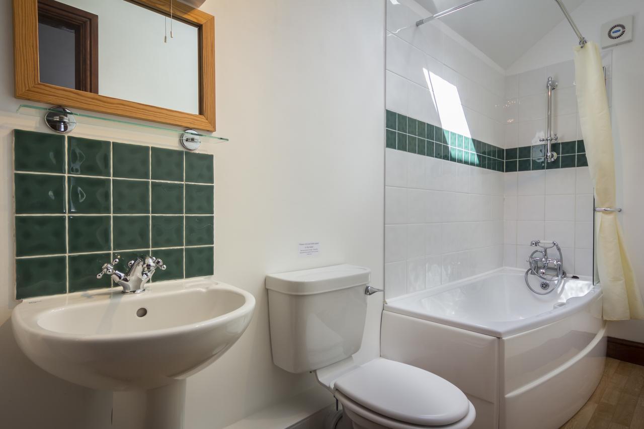 Three Gates Farm Holiday Cottages Huntsham 외부 사진